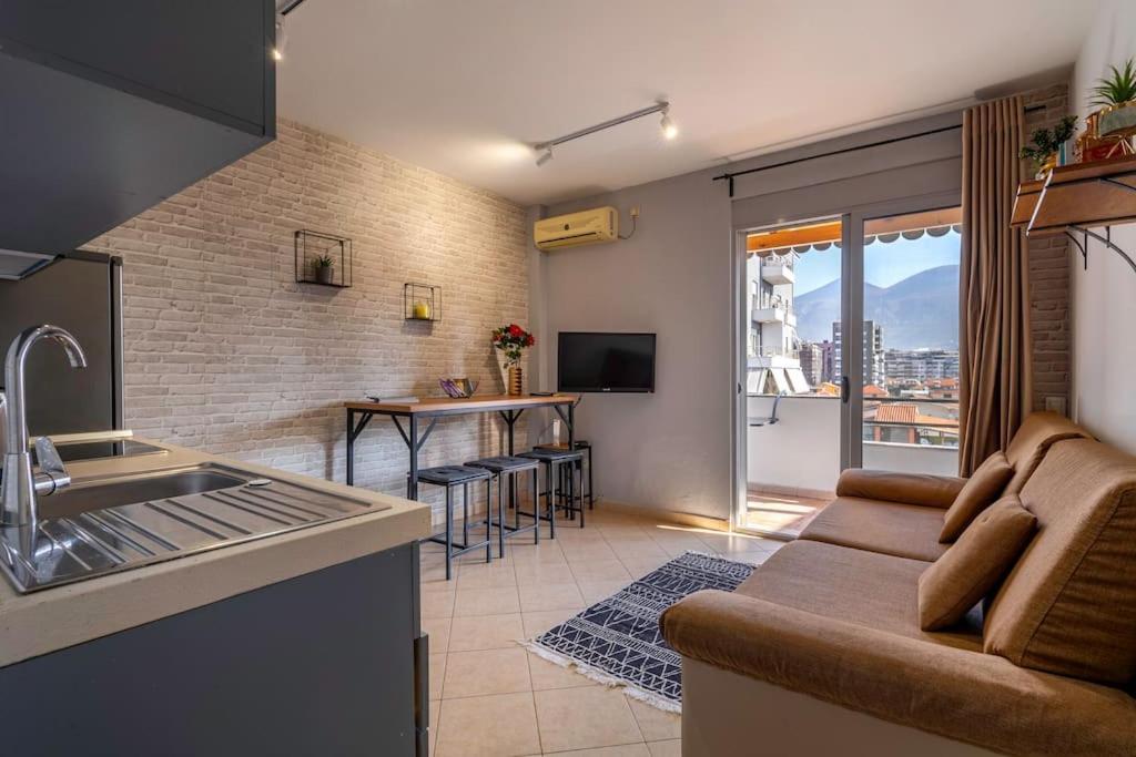 New Bazaar Apartment Τίρανα Εξωτερικό φωτογραφία