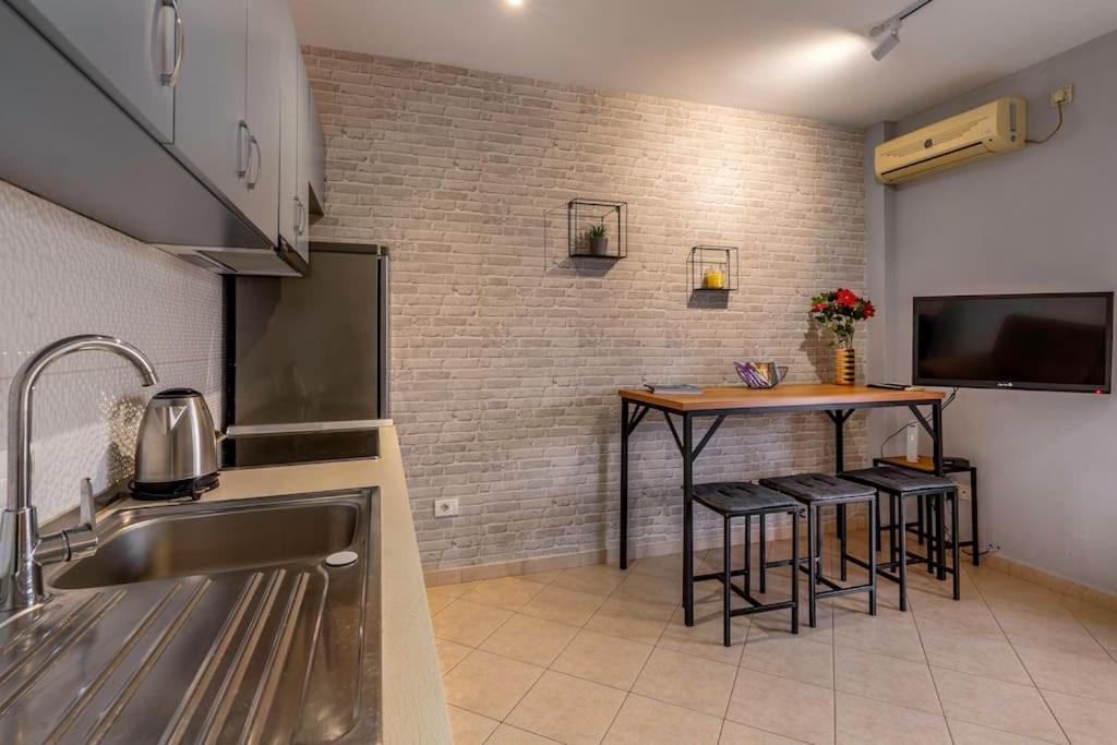 New Bazaar Apartment Τίρανα Εξωτερικό φωτογραφία